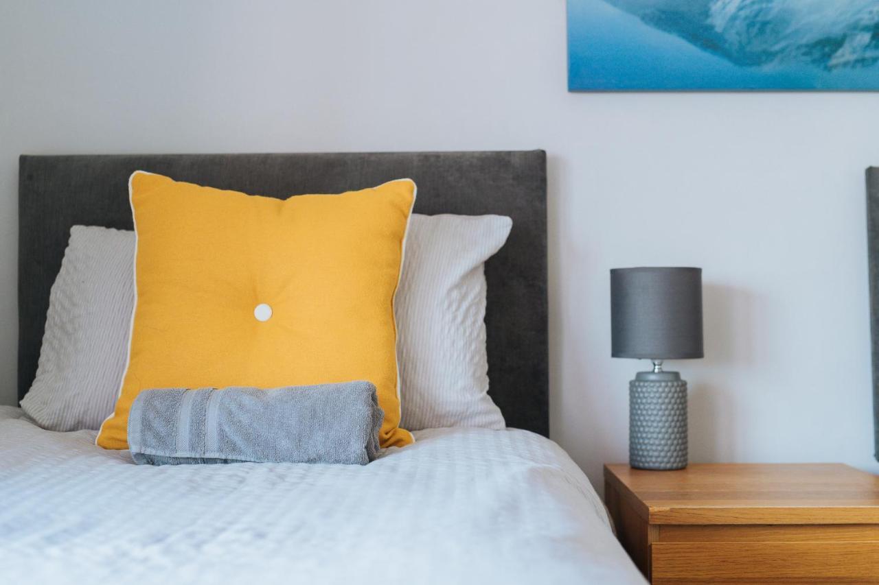 York House - Short Stay Leeds Λιντς Εξωτερικό φωτογραφία