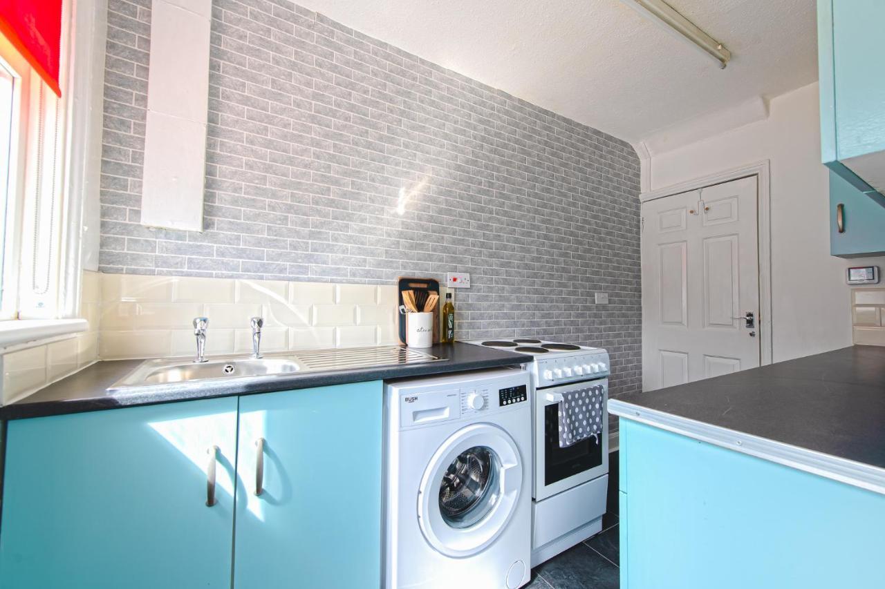 York House - Short Stay Leeds Λιντς Εξωτερικό φωτογραφία